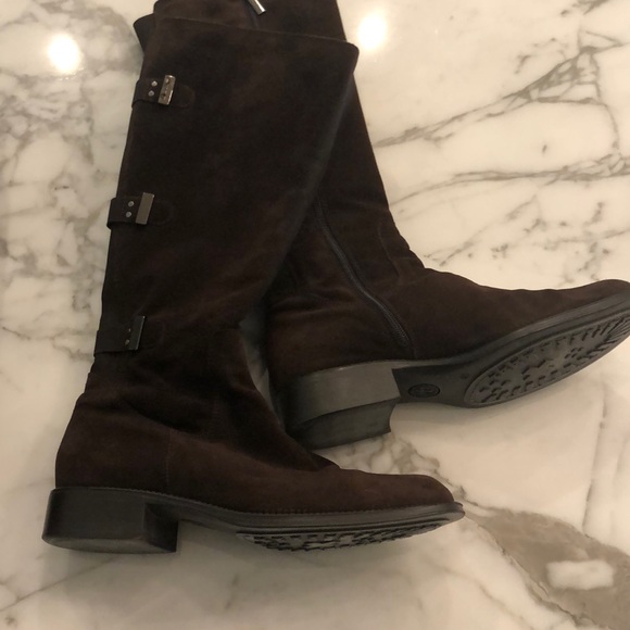 Aquatalia Unicorn brown $475 suede boot 10 - Picture 3 of 8